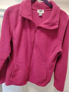 Old Navy Women's Fleece full zip top    M    EUC         Fuschia/ruby